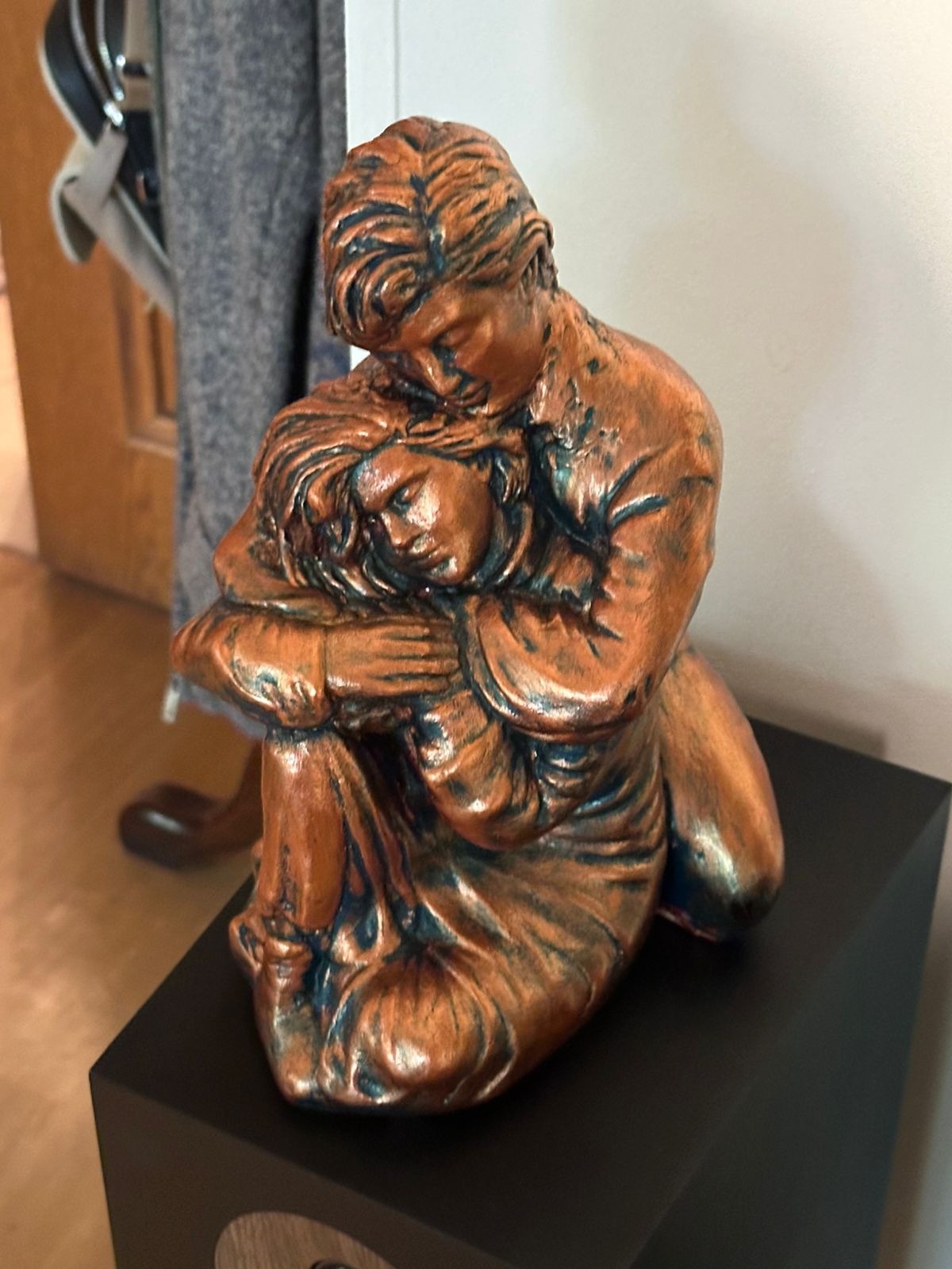 Escultura pareja ziña