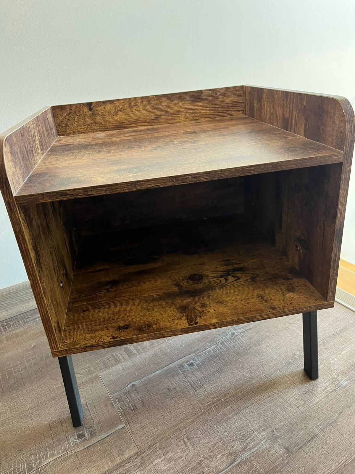 Mesa auxiliar o velador Habita2 Chile