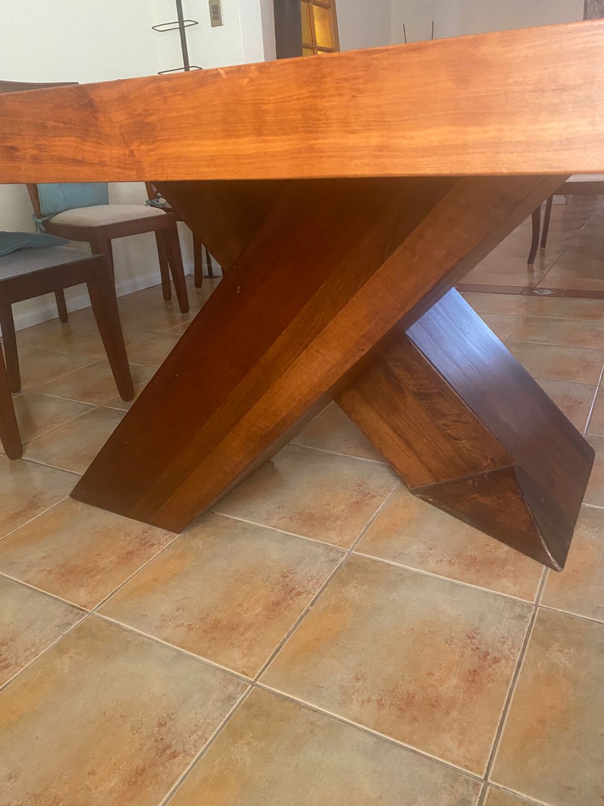 Juego de comedor Roble macizo con 8 sillas cruzadas - Imagen 7