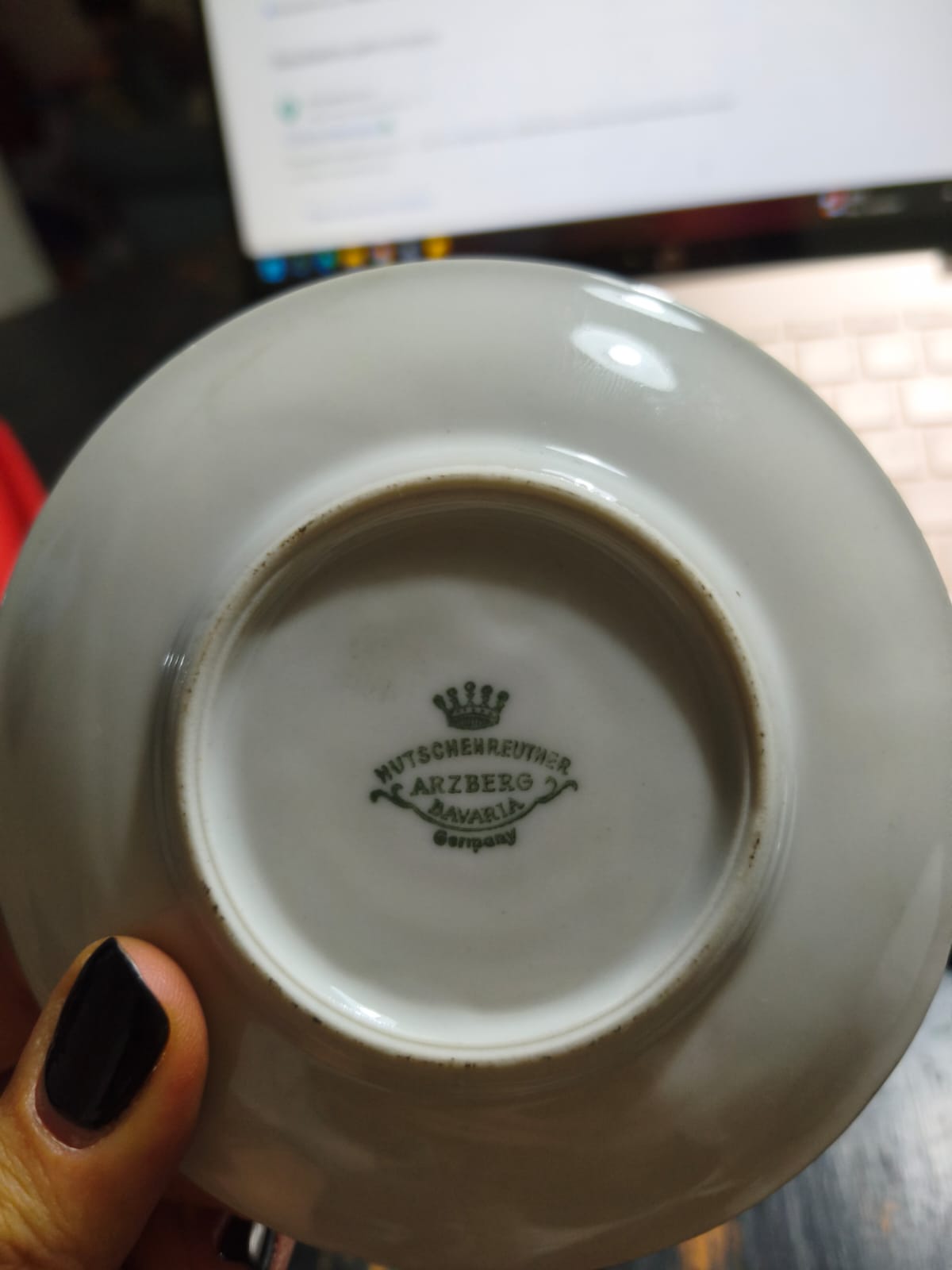Juego de porcelana 233 piezas mixtas borde dorado - Imagen 6