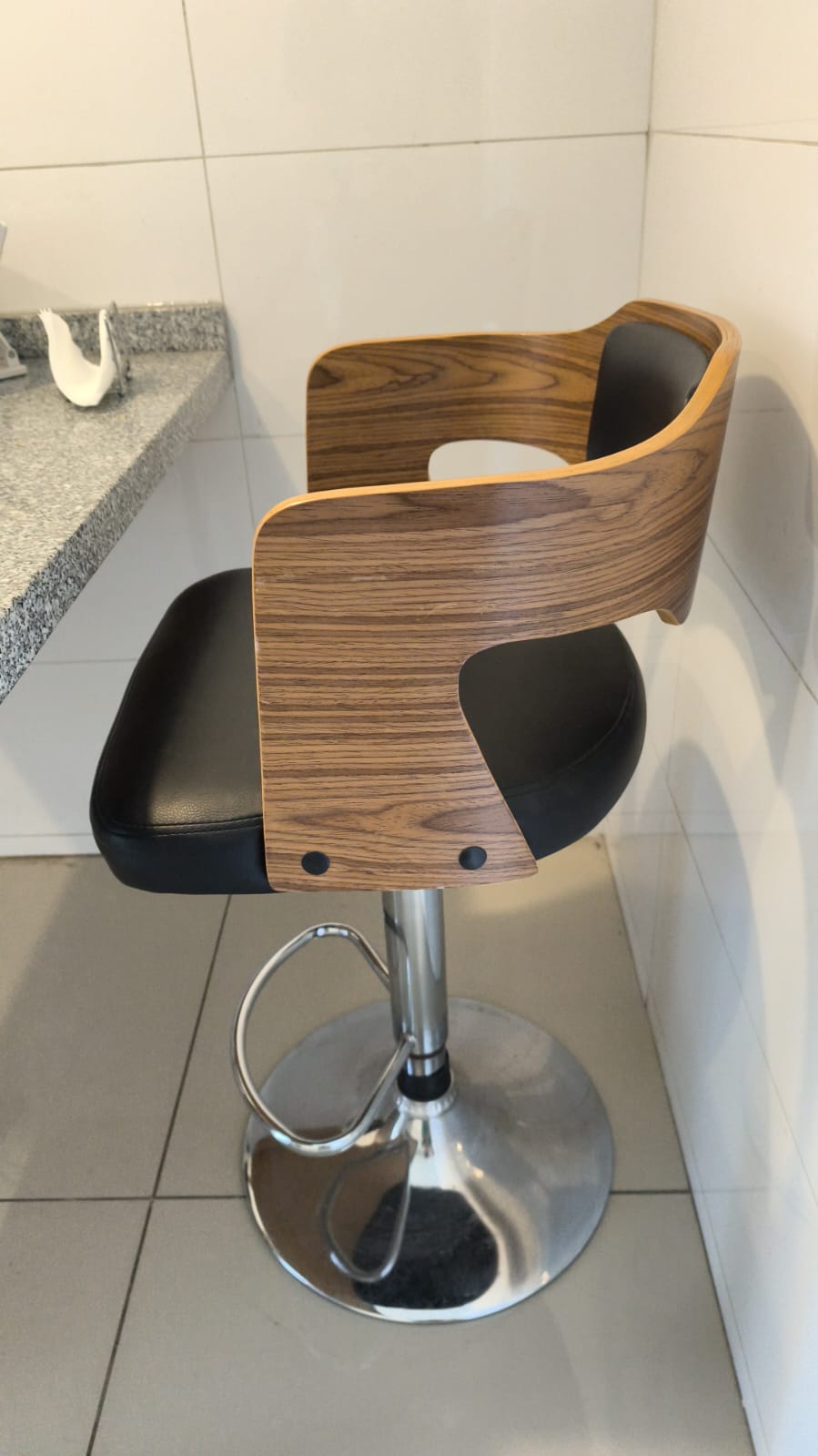 Sillas bar madera con eco cuero - Imagen 2