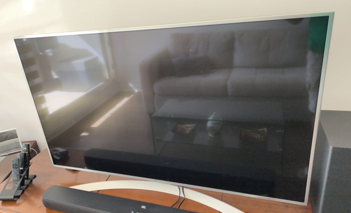 Smart TV sala LG 55"