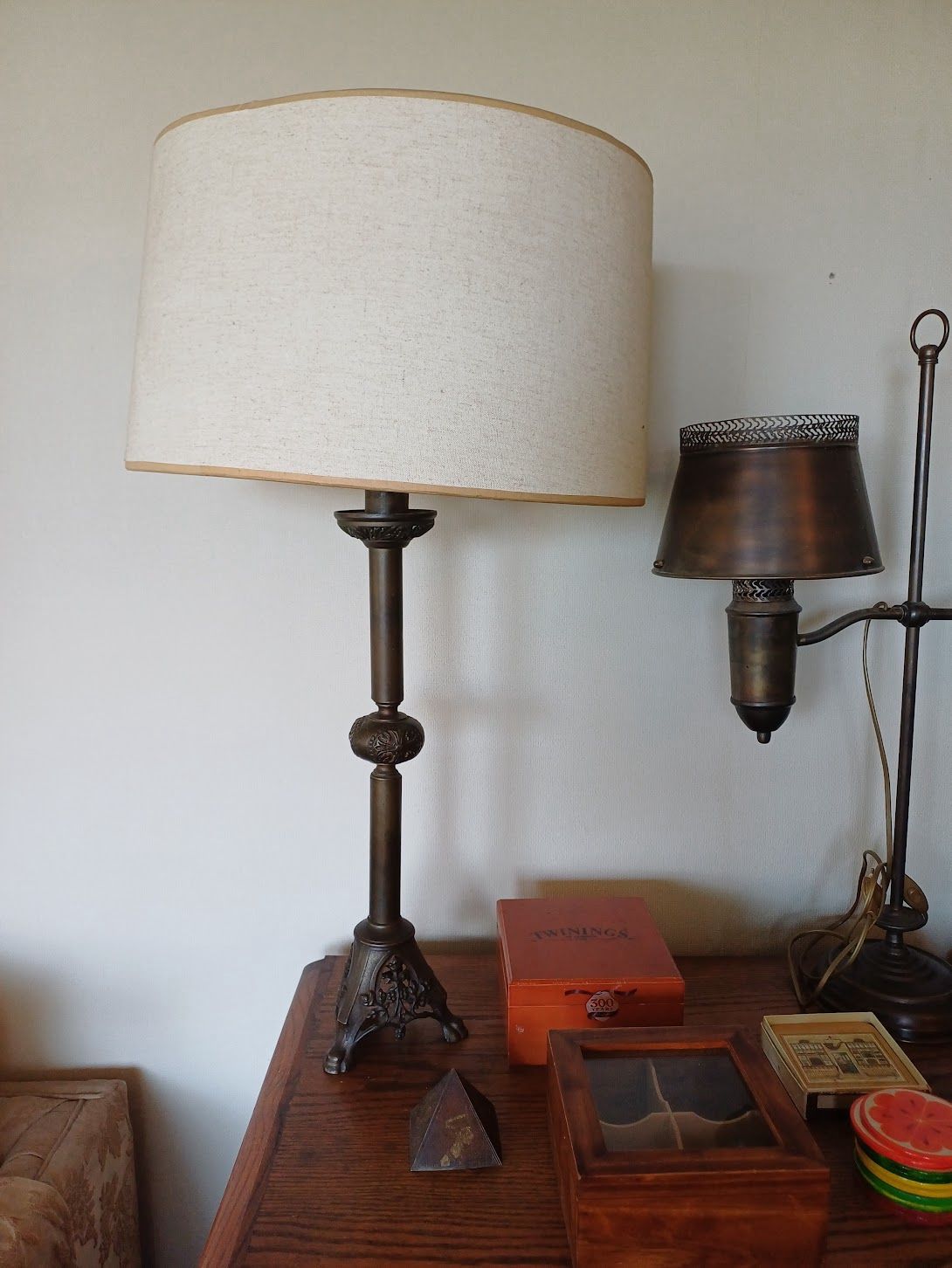 Lámpara de mesa antigua