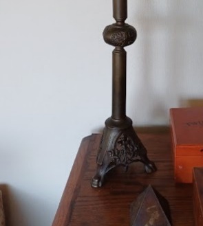 Lámpara de mesa antigua - Imagen 2