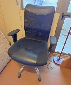 Silla escritorio negra