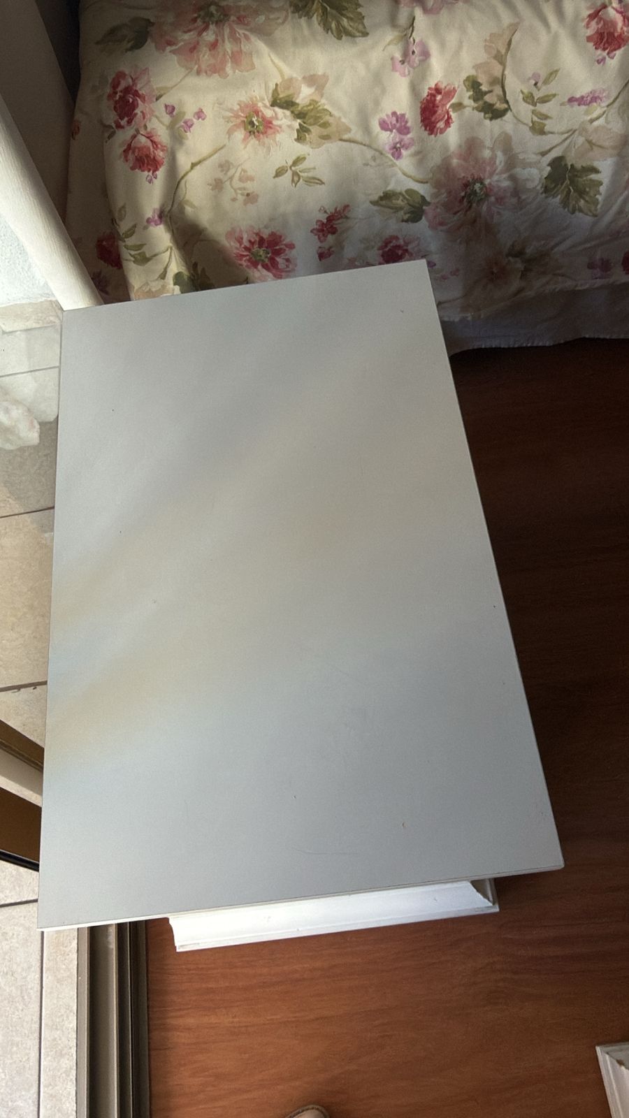 Cómoda y velador Tvilum blanco - Imagen 4