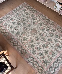 Alfombra oriental tipo gobelino