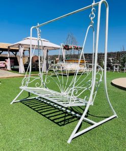 Columpio de fierro vintage para terraza