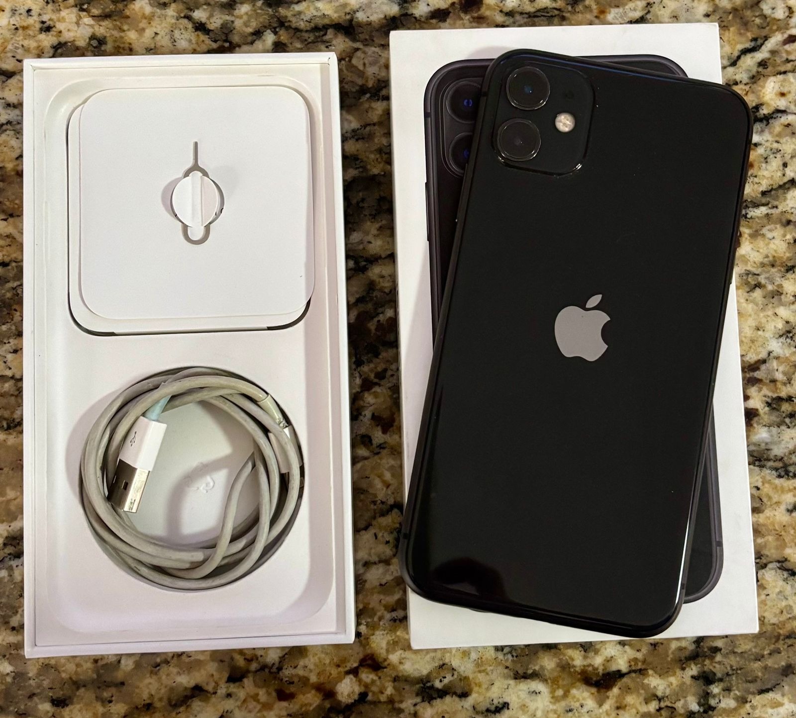 iPhone 11 negro de 128 GB