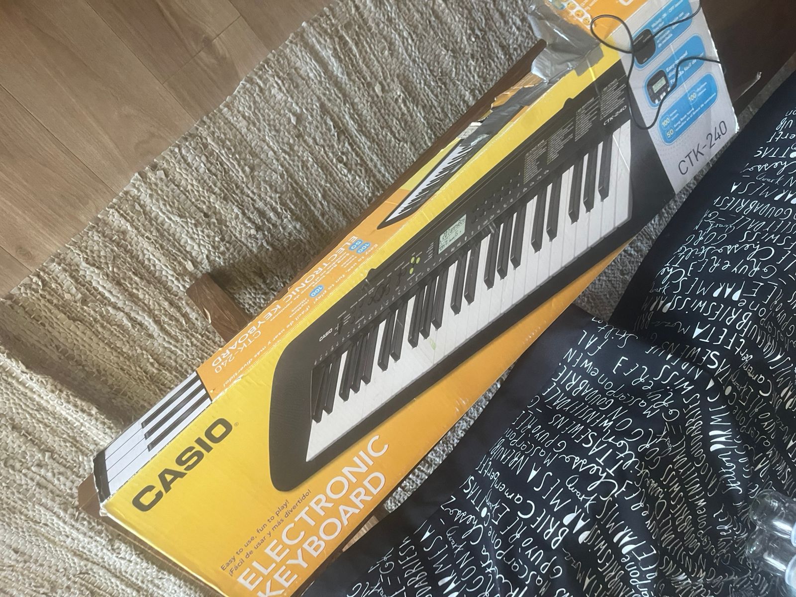 Teclado electrónico Casio 49 teclas CTK-240 - Imagen 2