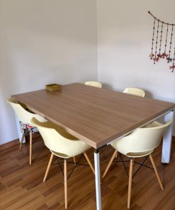 Juego comedor 6 sillas amarillo pastel