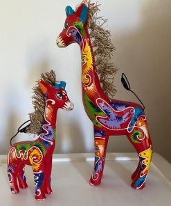 Par de figuras decorativas de madera Jirafa