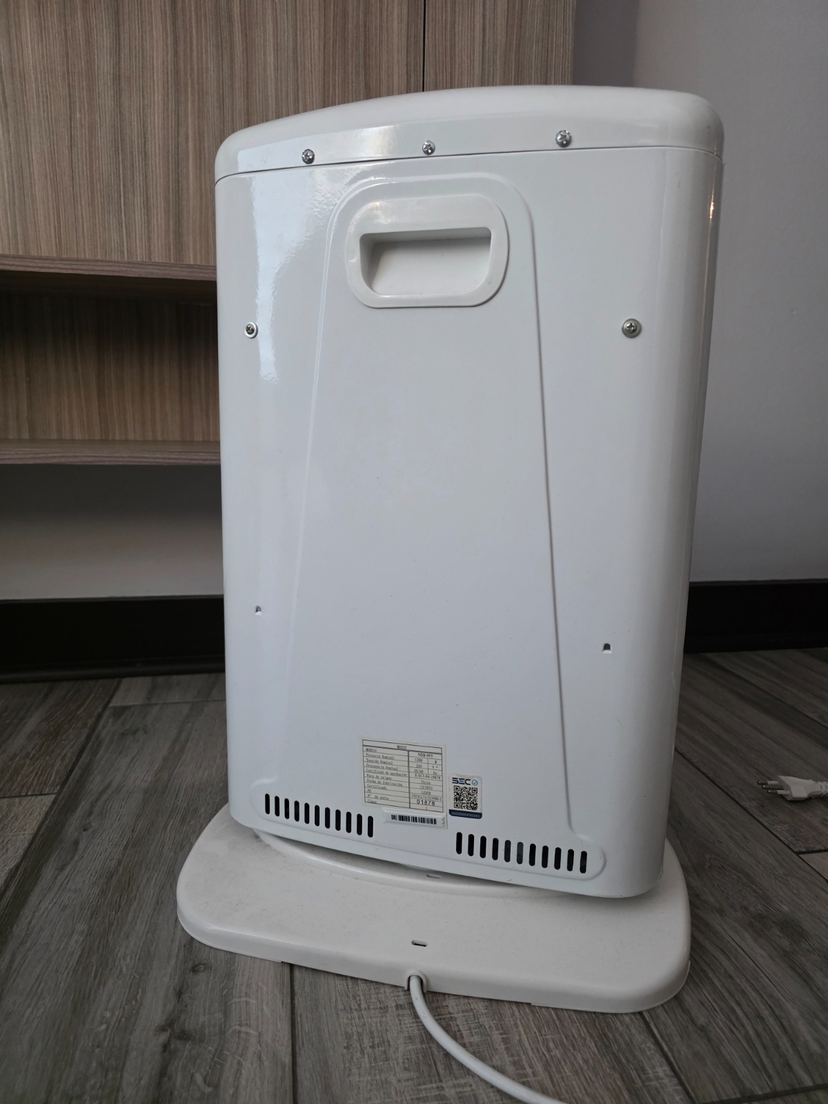Estufa calefactor eléctrico Recco - Imagen 3