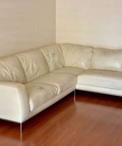Sofá seccional derecho Rosen Blanco Kriss