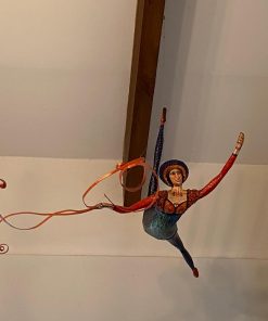 Figura decorativa mujer circense