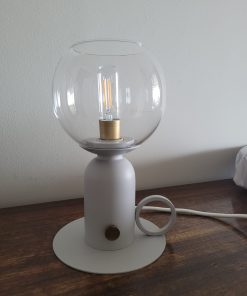Lámpara de mesa ÅSKMULLER Ikea con ampolleta