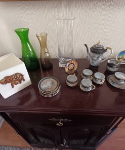 Set loza y objetos decorativos