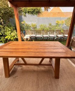 Mesa comedor terraza madera Amoblé modelo Jarpa