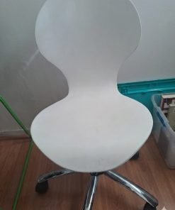 Silla de escritorio blanca