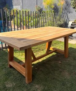 Mesa comedor terraza madera Amoblé modelo Jarpa