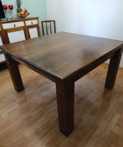 Mesa de comedor cuadrado Pino Radiata