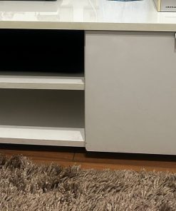 Rack TV blanco bajo