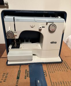 Máquina de Coser Elna