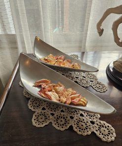 Par platos decorativos peltre