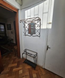 Perchero de muro con espejo y paraguero de fierro