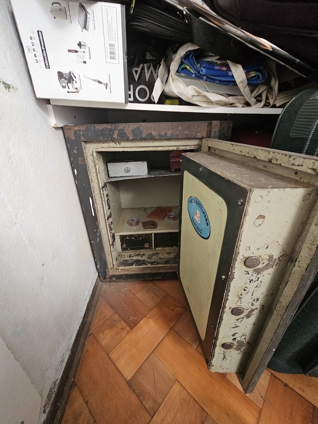 Caja fuerte Hinze & Botselmann acero - Imagen 2