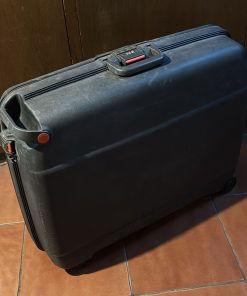 Maleta rígida negra Echolac