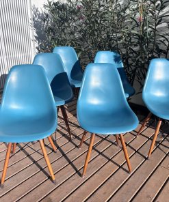 Juego de 2 sillas celestes Eames