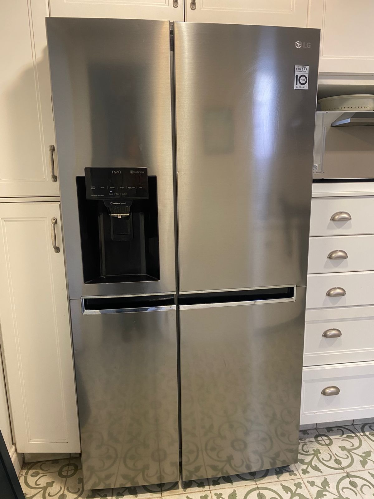 Refrigerador Side by Side LG con motor Inverter 601 Lts