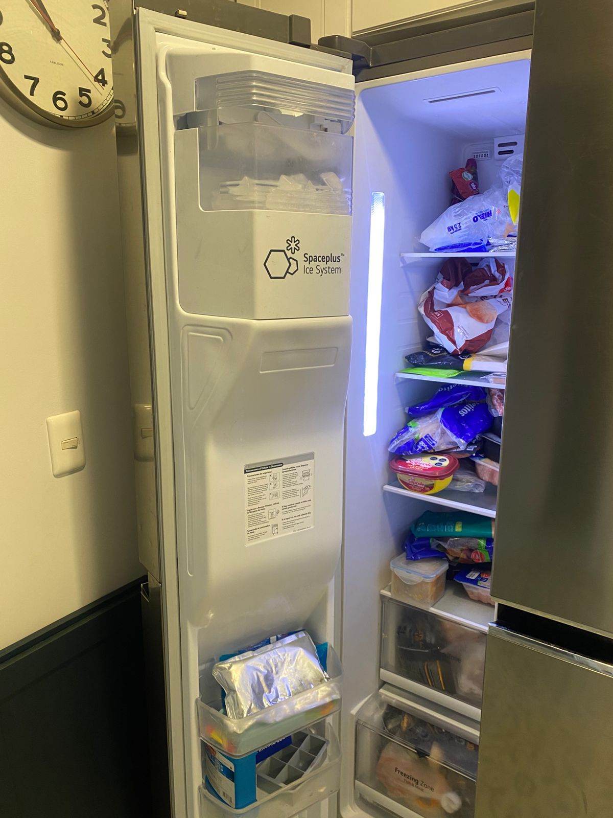 Refrigerador Side by Side LG con motor Inverter 601 Lts - Imagen 4