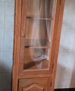 Mueble vitrina alta Raulí