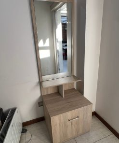 Mueble espejo con cajón multifuncional