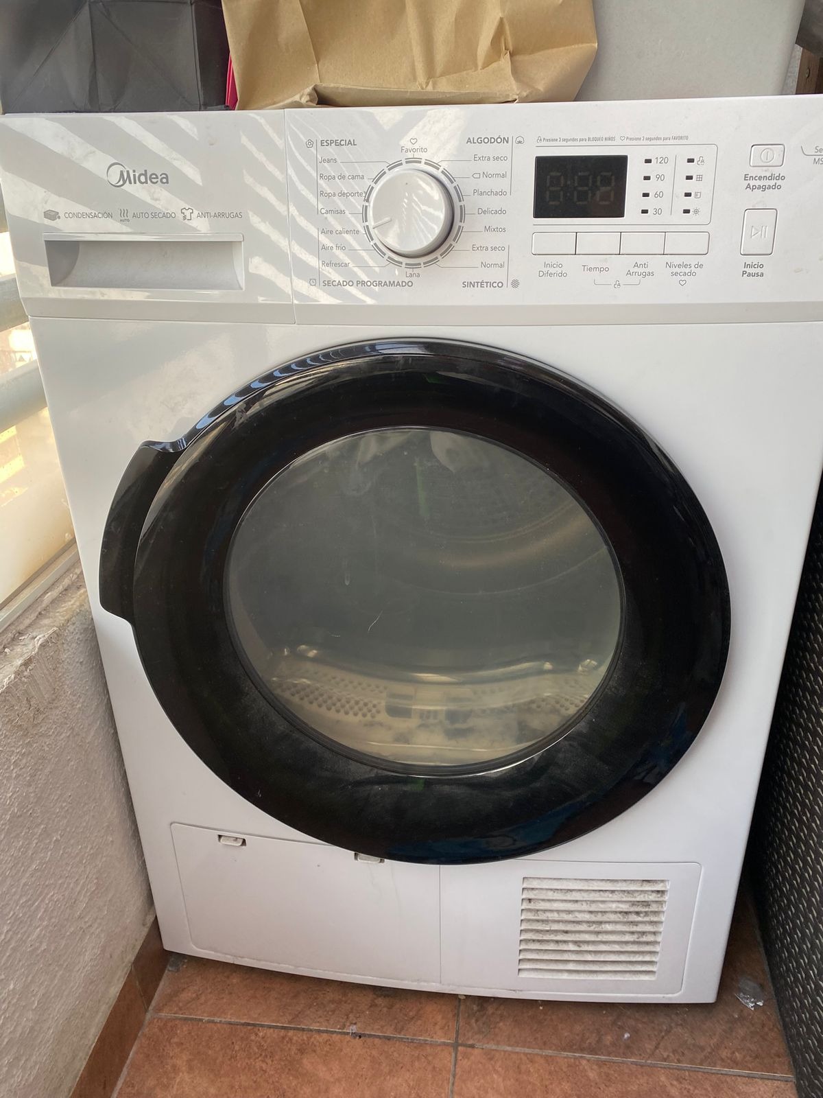 Secadora Condensación Midea 9 Kg