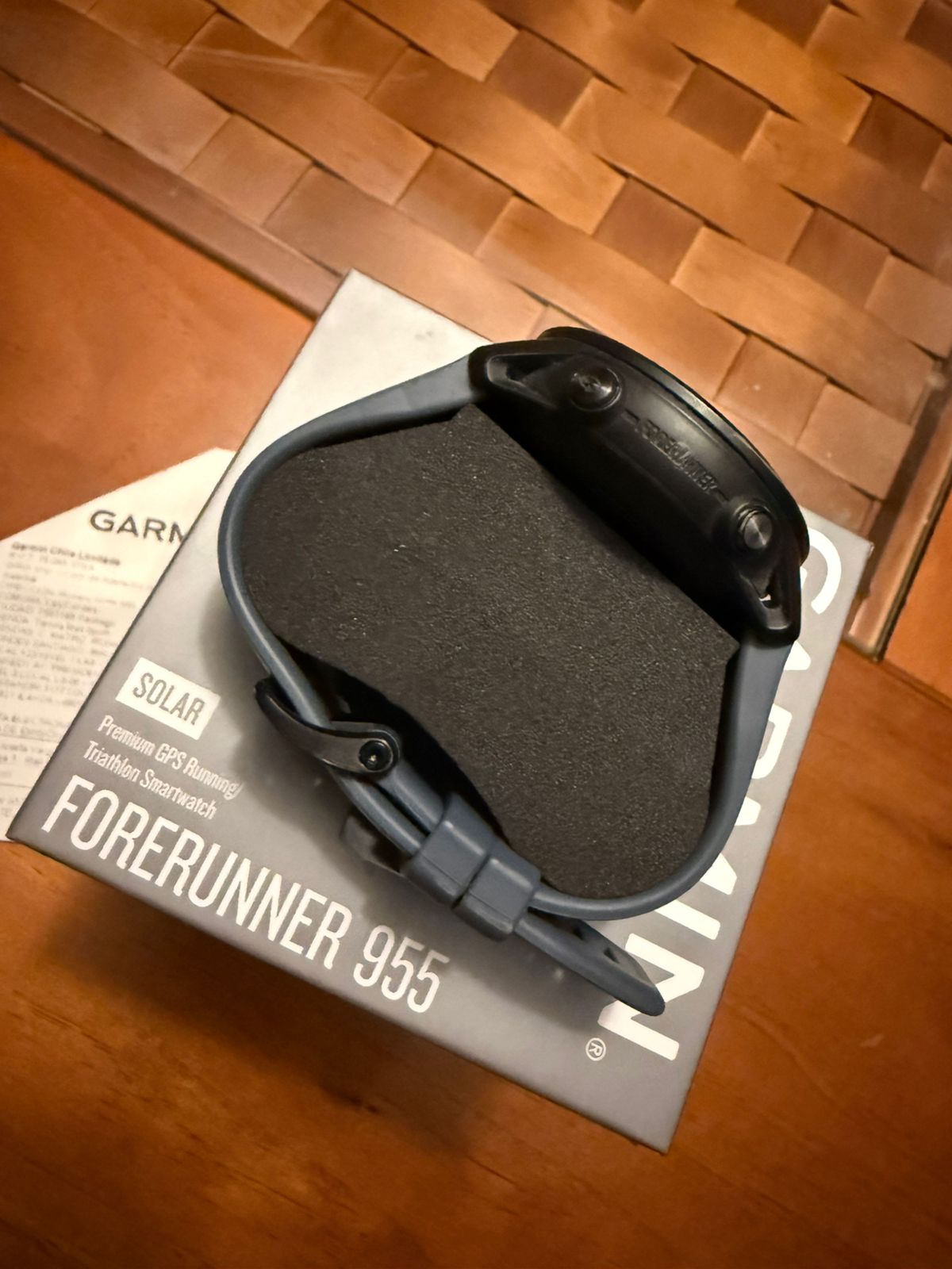 Smartwatch Garmin Forerunner 955 Solar Negro - Imagen 2