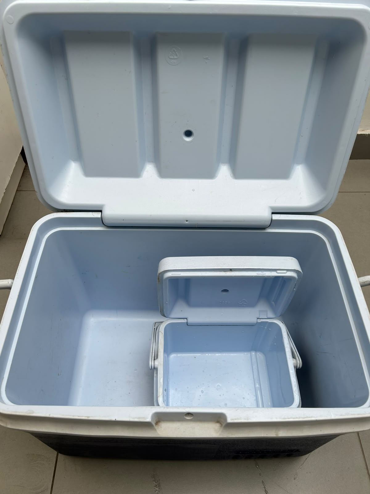 Set 2 cooler Rubbermaid - Imagen 3
