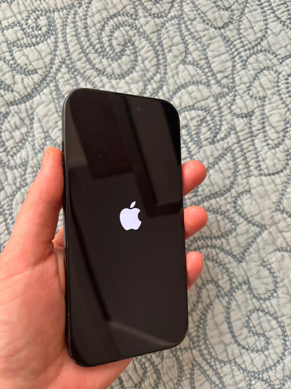iPhone 15 Black 128GB - Imagen 4