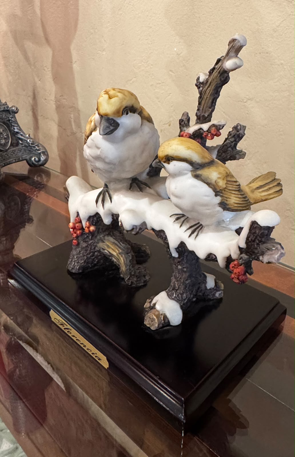 Figura escultura aves posadas De Capoli - Imagen 2