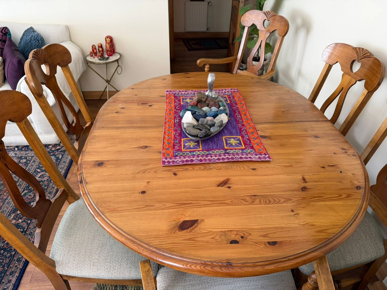 Juego de comedor extensible con 4 sillas y 2 sitiales - Imagen 2