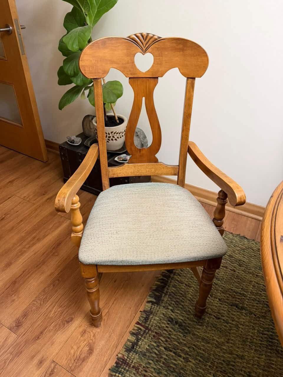 Juego de comedor extensible con 4 sillas y 2 sitiales - Imagen 4