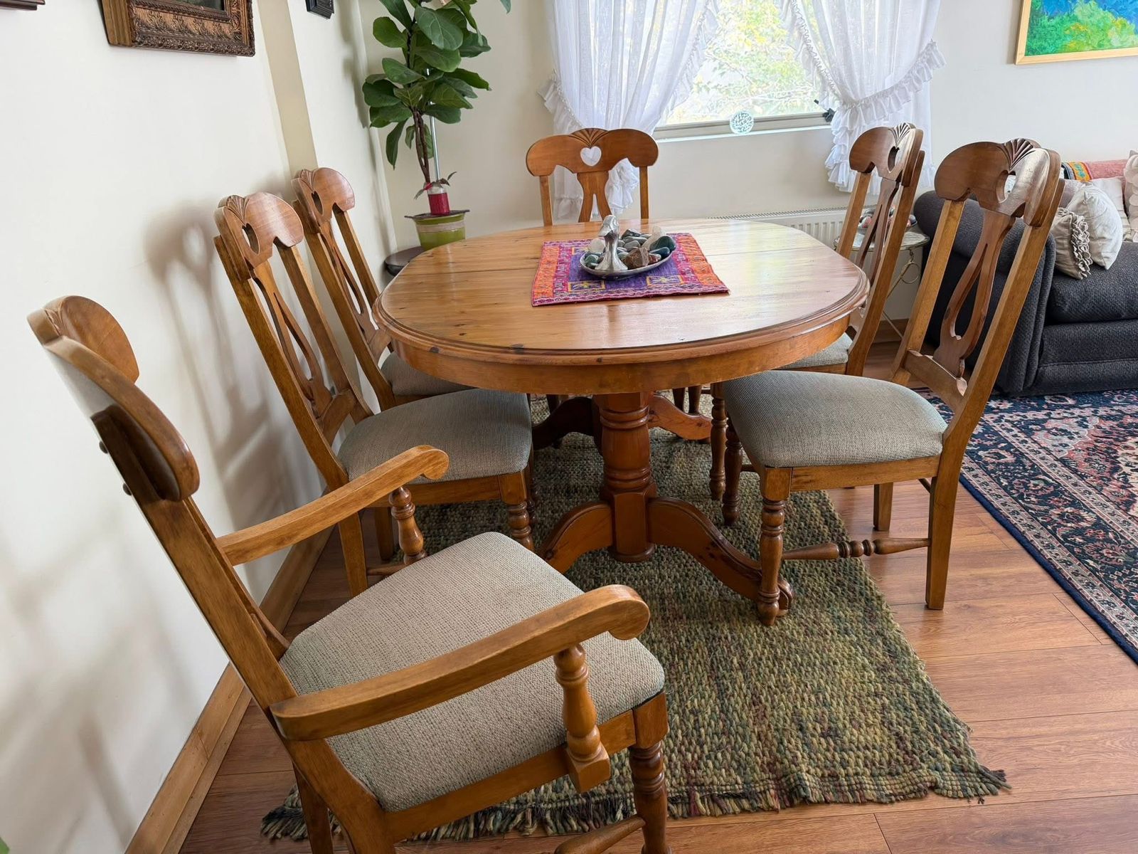 Juego de comedor extensible con 4 sillas y 2 sitiales - Imagen 6