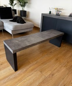 Banqueta estilo marmoleado Sur Diseño