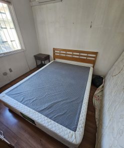 Base cama 2 plazas Rosen con respaldo de madera