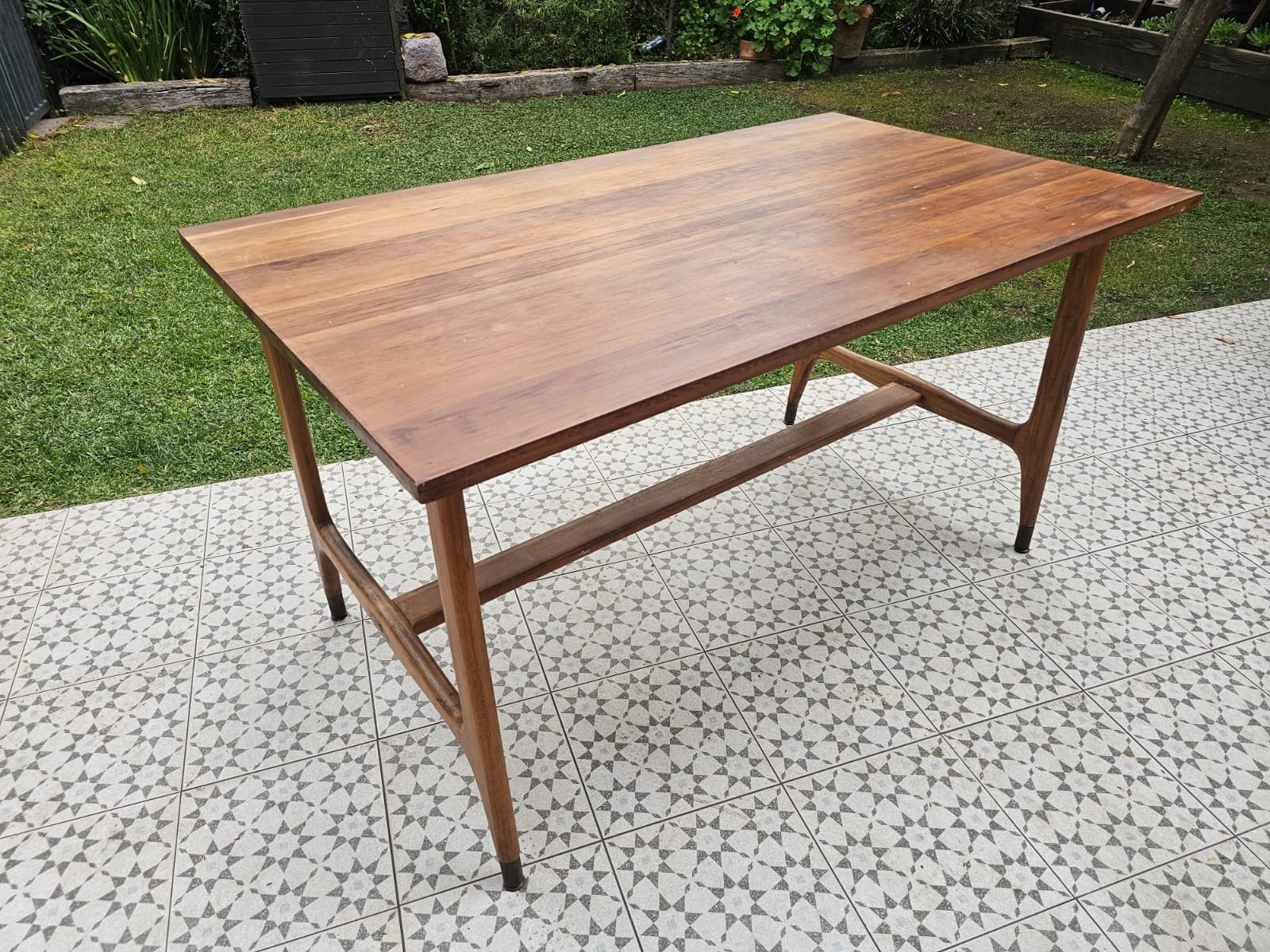 Mesa comedor sonica madera 6 puestos - Imagen 4