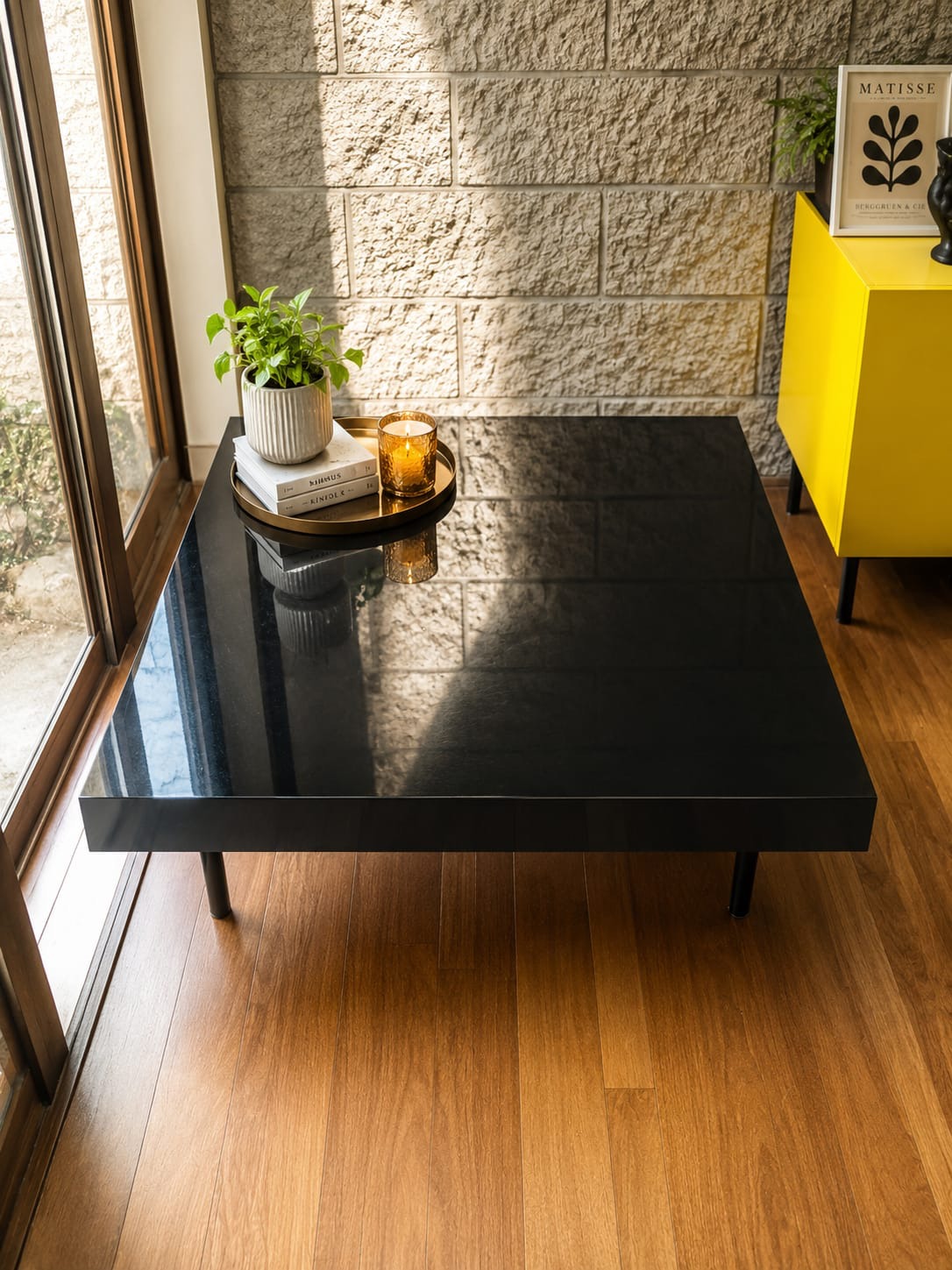 Mesa de centro cuadrada minimalista negra