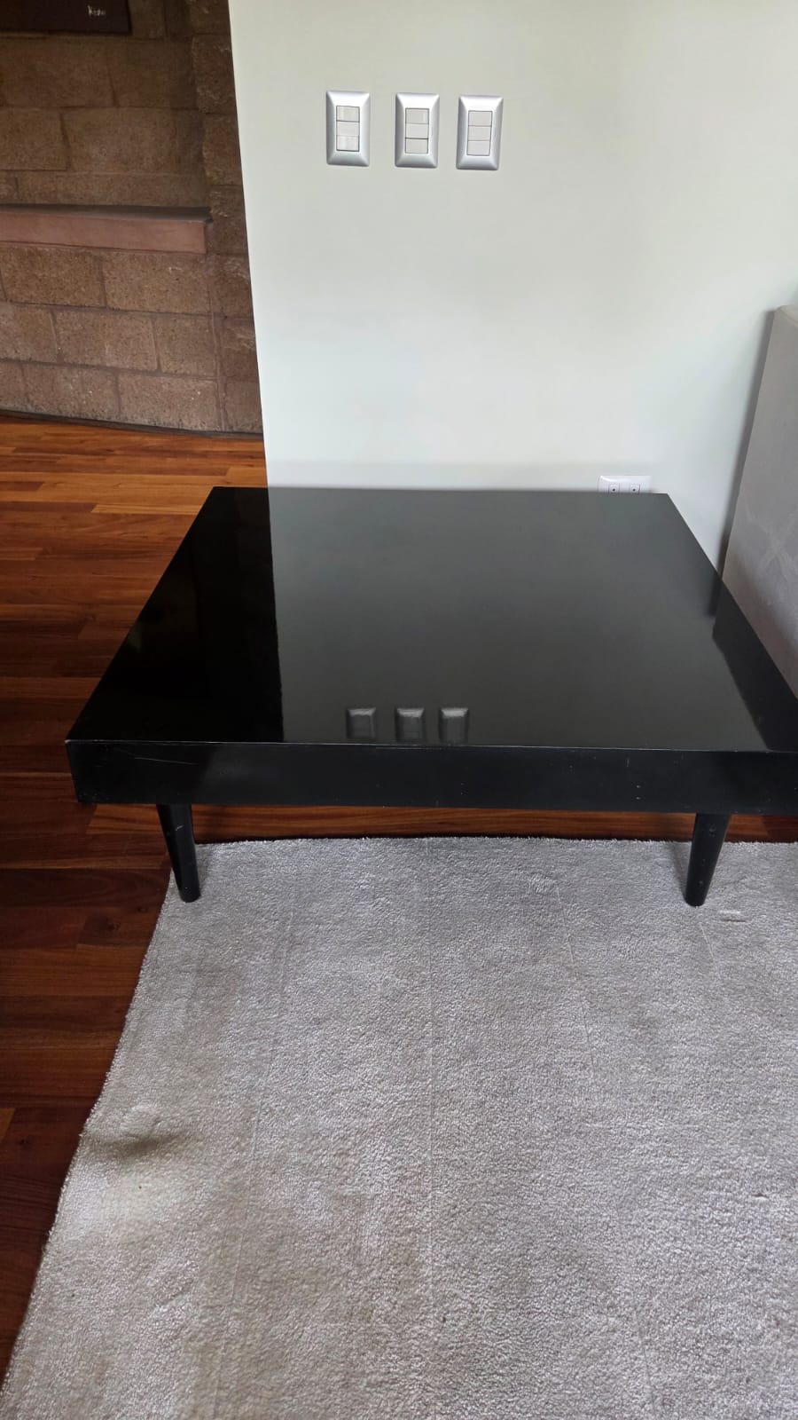 Mesa de centro cuadrada minimalista negra - Imagen 4