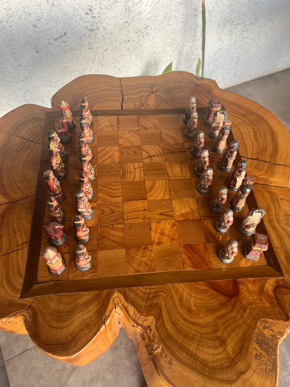 Mesa ajedrez rústica artesanal madera maciza